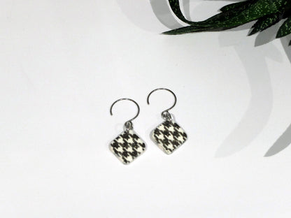 Houndstooth Dangles