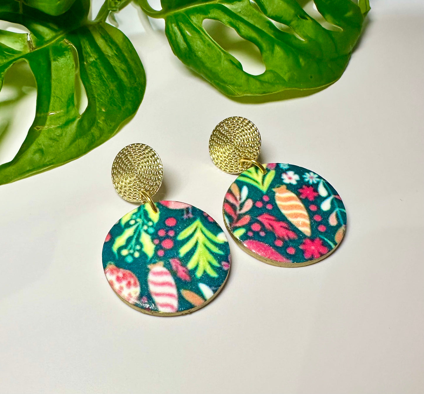 Christmas Print Round Dangles in Green